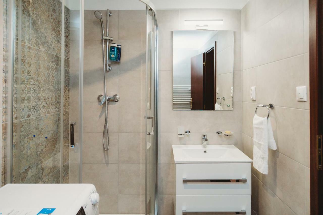 Center City Charming Loft Apartment Kassa Kültér fotó
