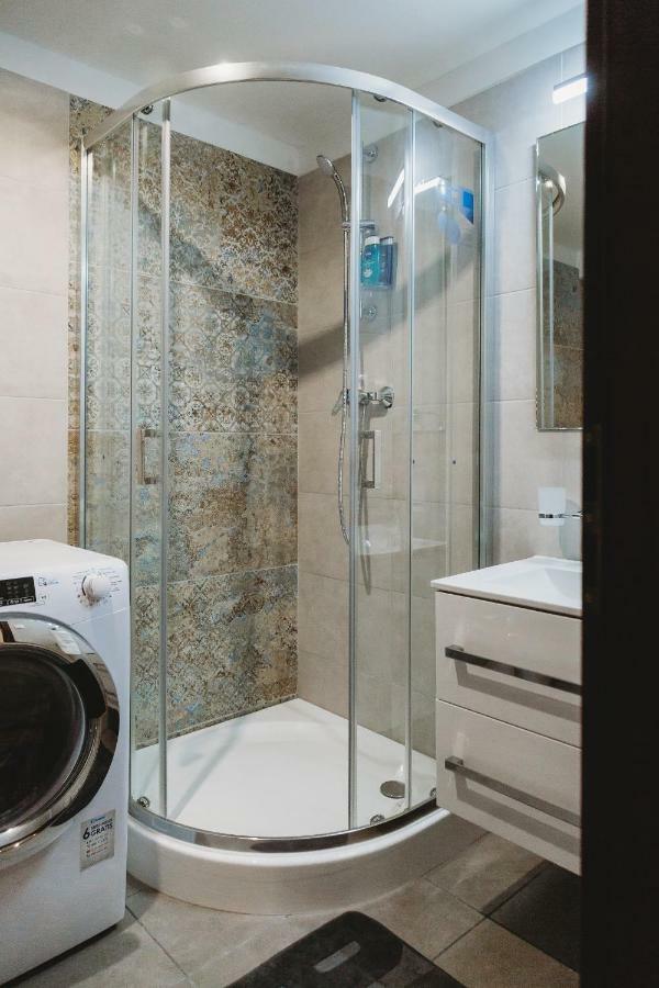 Center City Charming Loft Apartment Kassa Kültér fotó